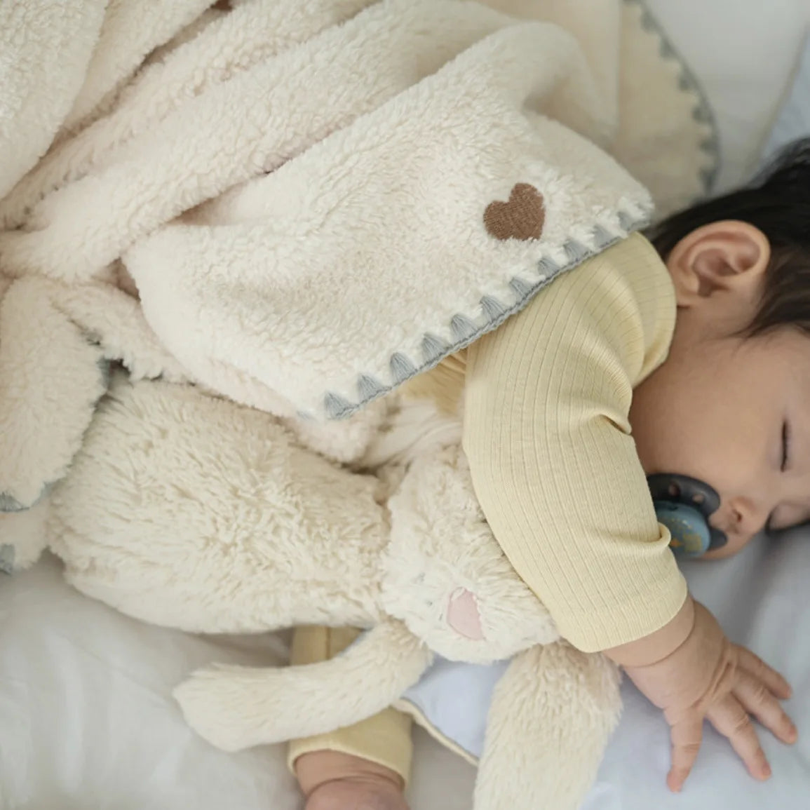 Newborn Swaddling Blanket