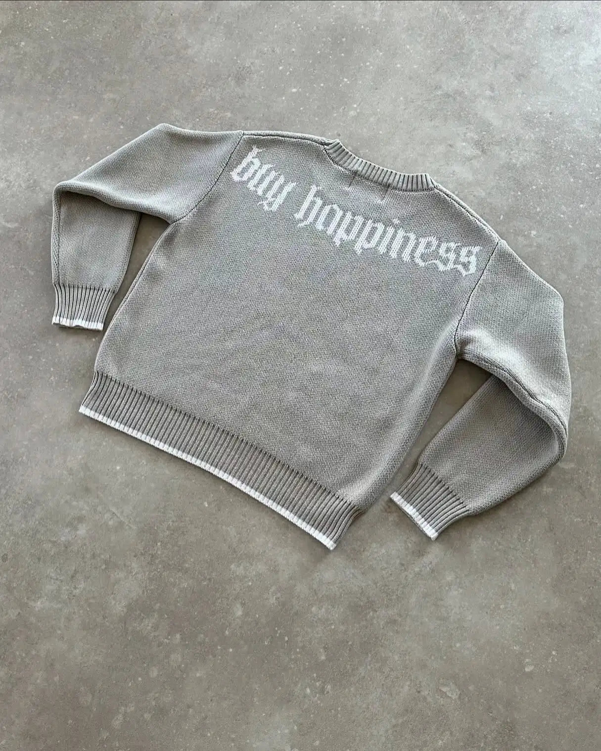 Y2K Round Neck Gray Knitted Sweater