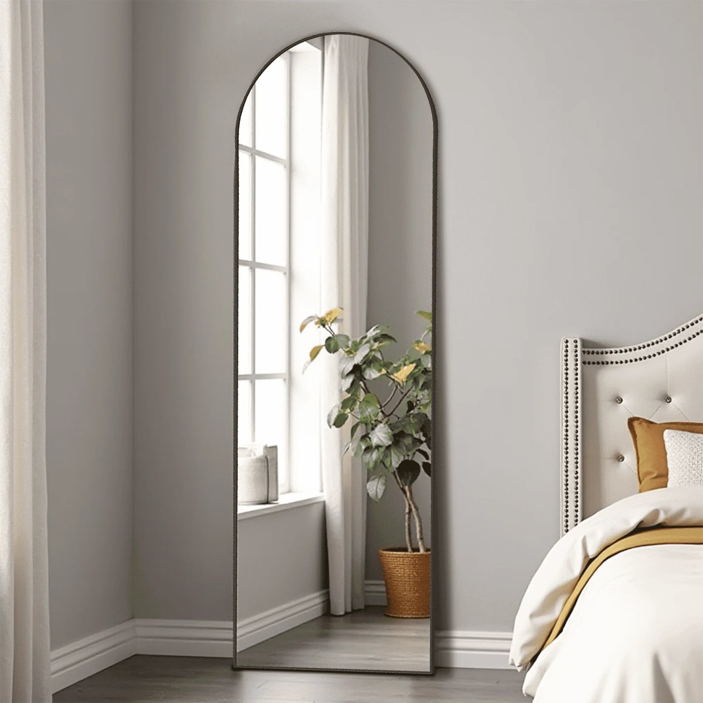 59in Arched Full Length Mirror