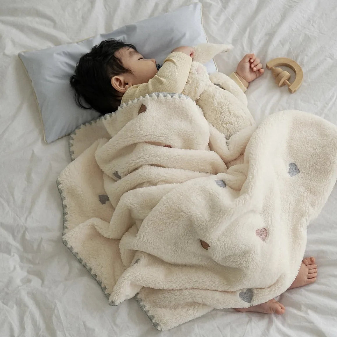 Newborn Swaddling Blanket