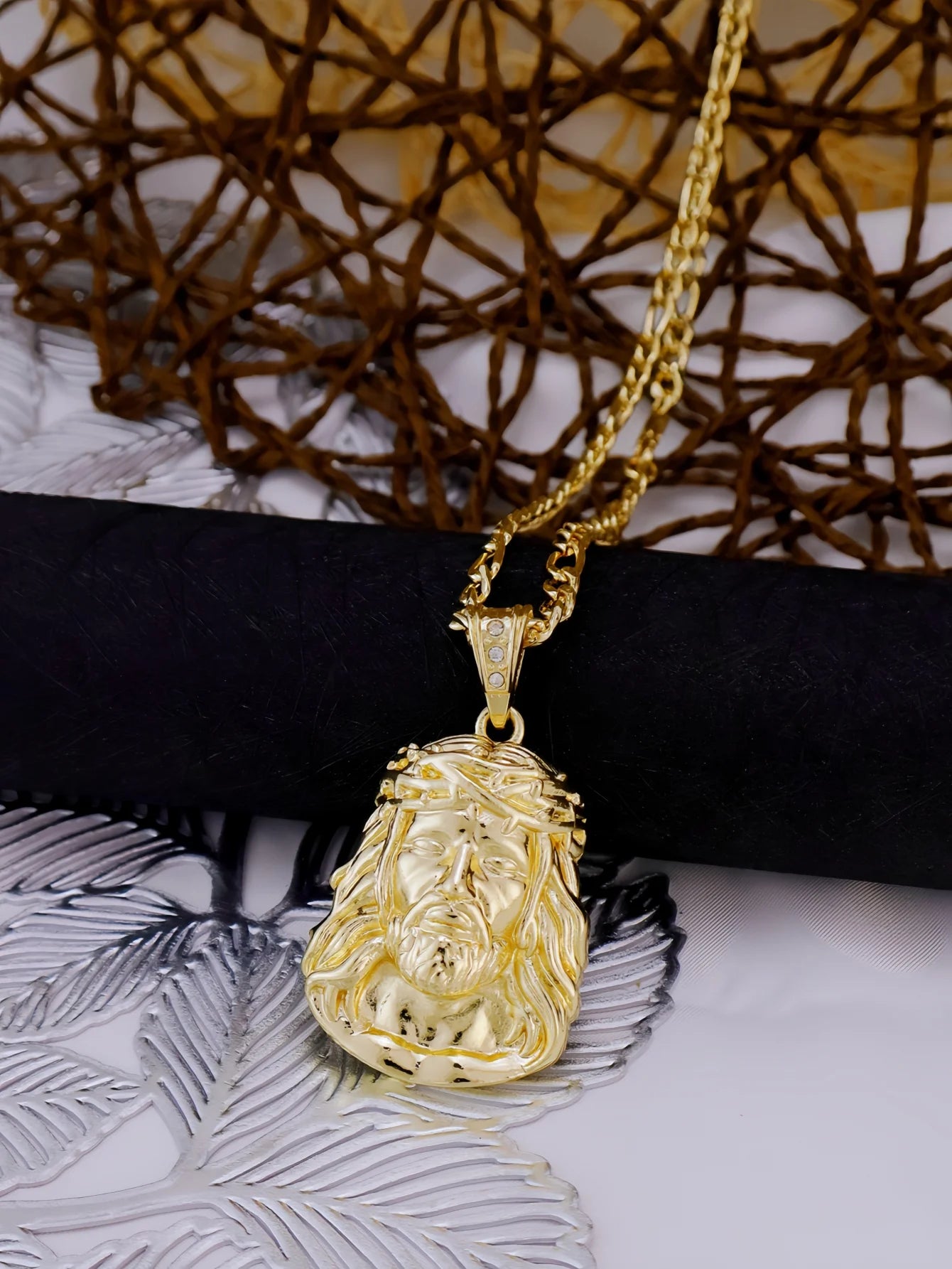 Hip Hop Punk Style God Jesus Head Deluxe Gold Plated Pendant Collar Necklace